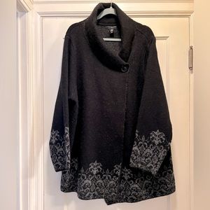 Adrienne Vittadini Black and Grey Wool Blend Mid Length Sweater Coat